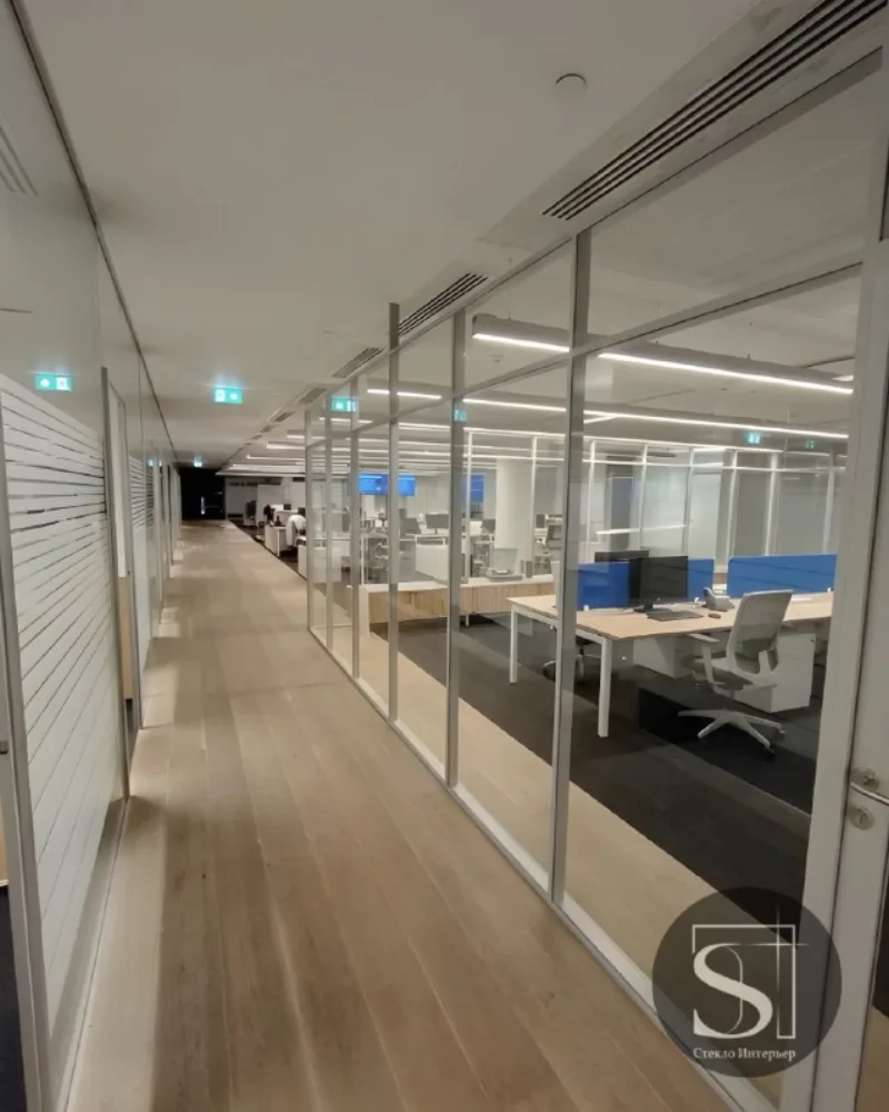 M5 Production — стеклянные перегородки для киносъёмок